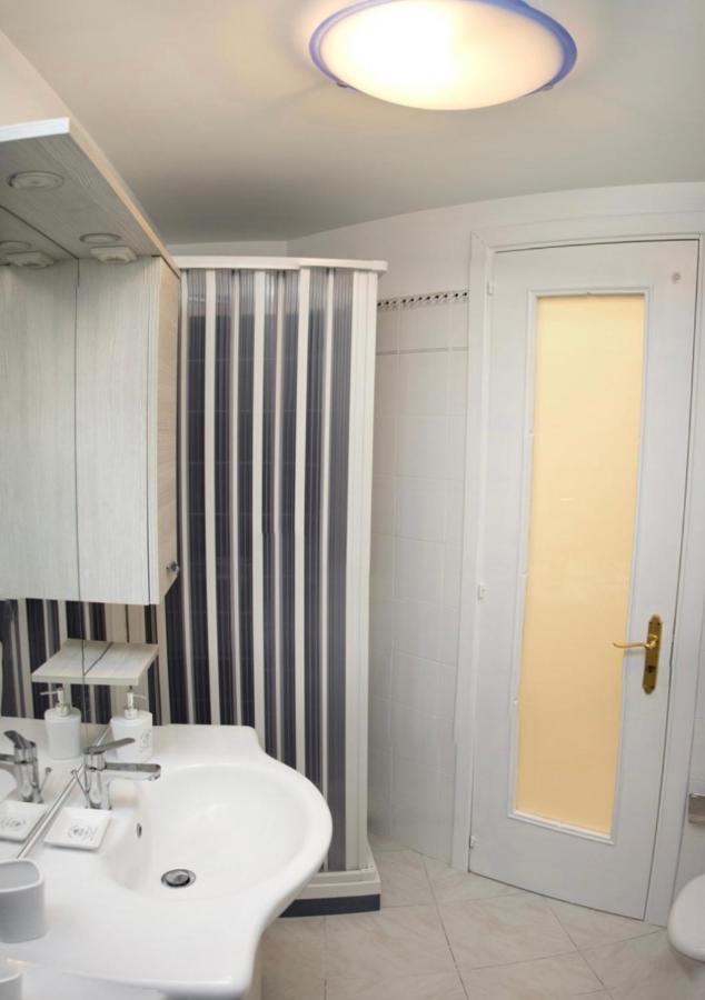 Oikia Sea Apartman Szirakúza Kültér fotó