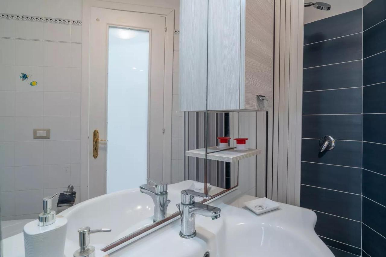 Oikia Sea Apartman Szirakúza Kültér fotó